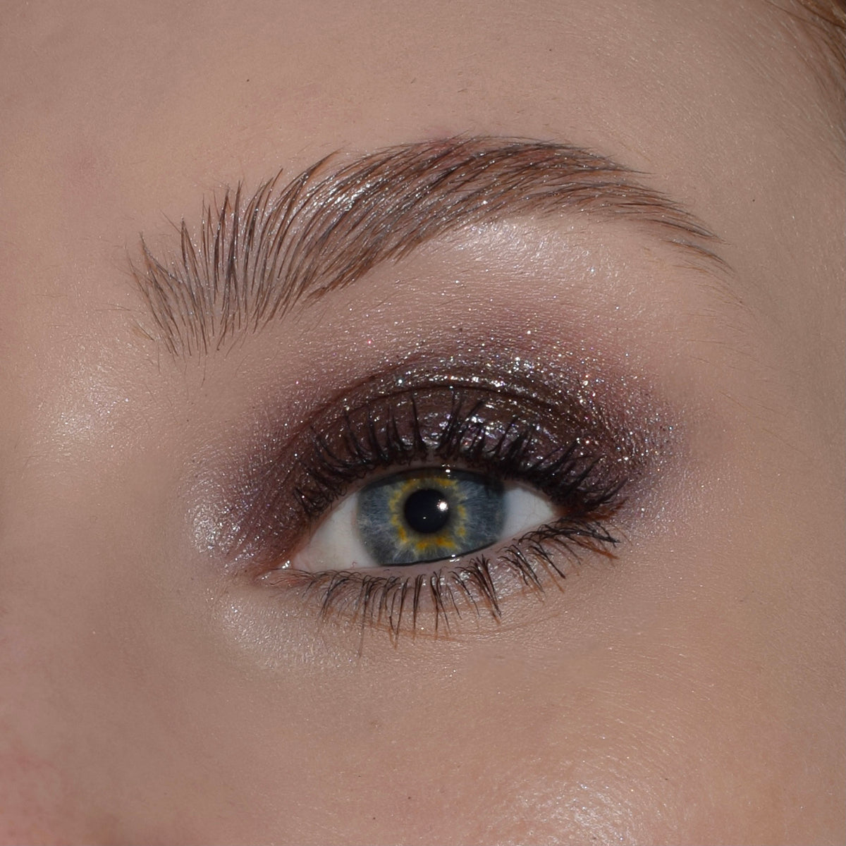 One Swipe Glitter Pigments, bodyography