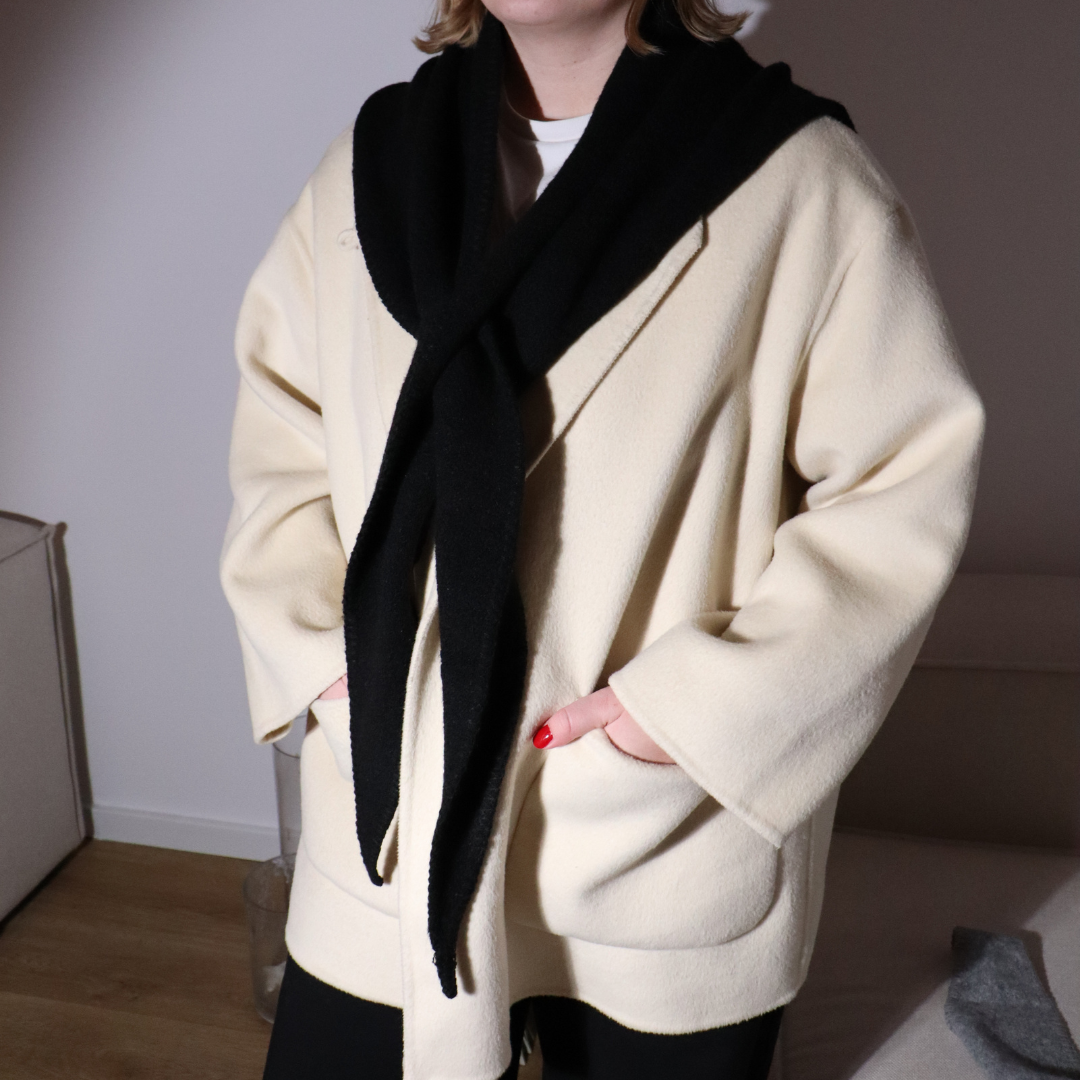 04.12. Crossbody Schal