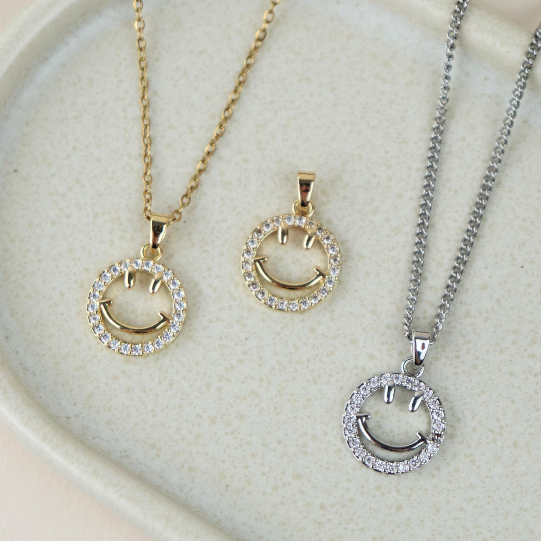 03.12. LULO Smiley Kette