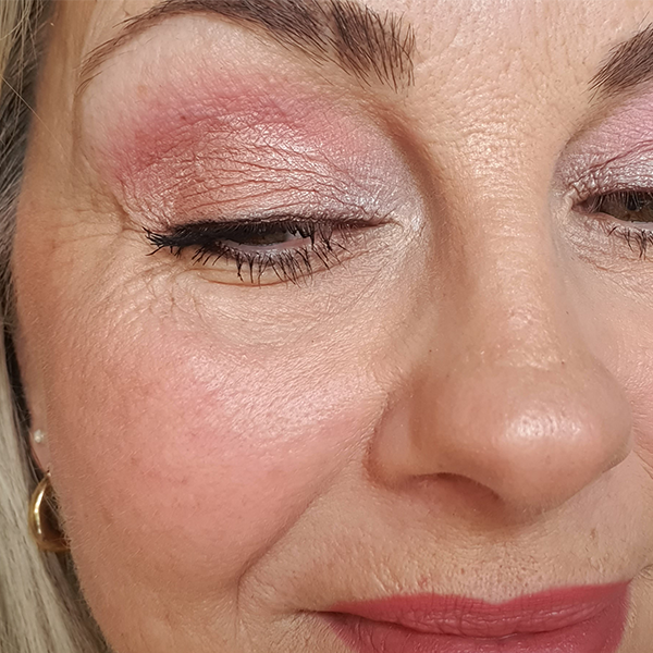Rosa Palette mit Schminktipps - www.makeupcoach.com