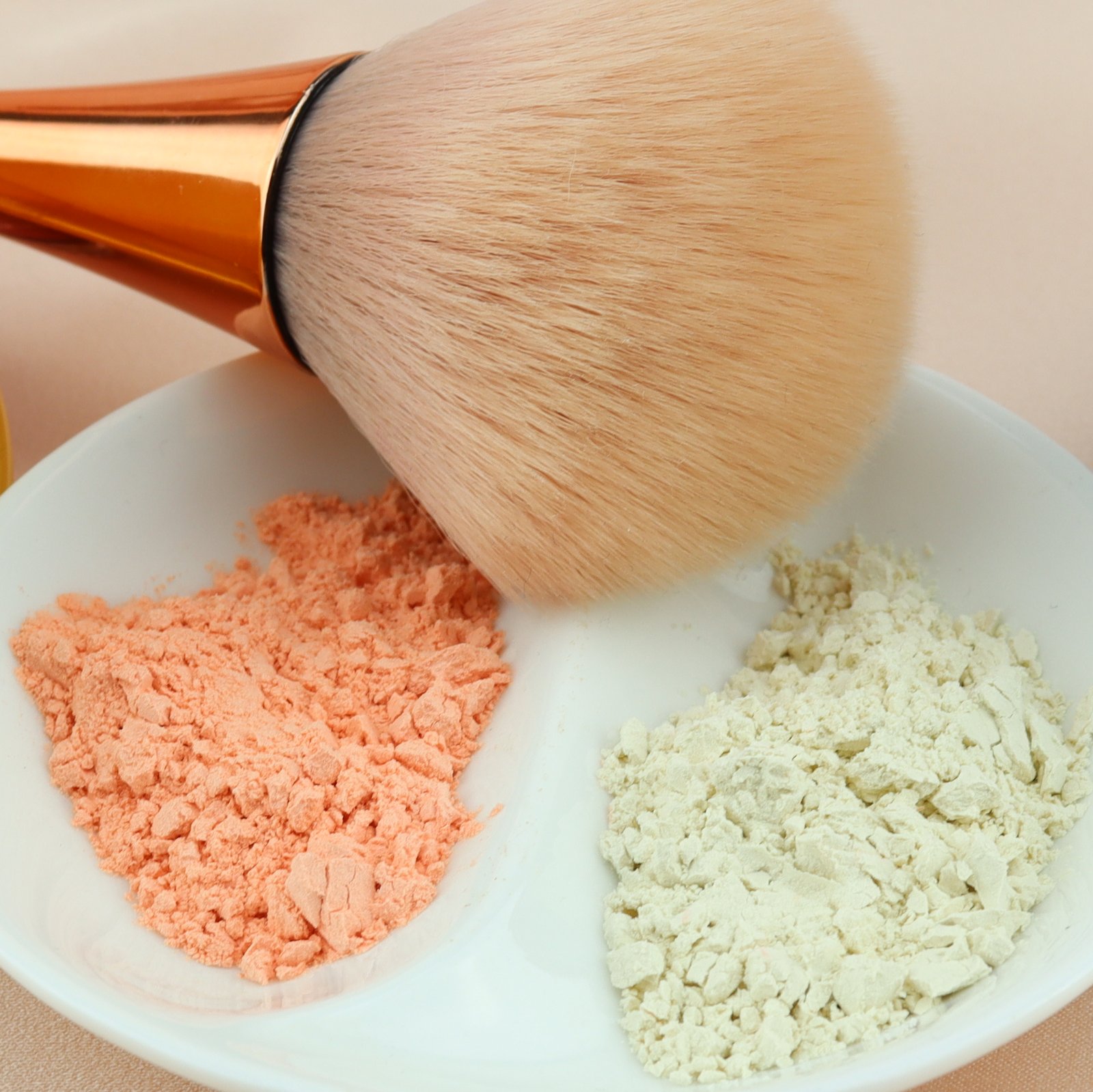 private powder, individuelles Puder, Zauberpuder, www.makeupcoach.com
