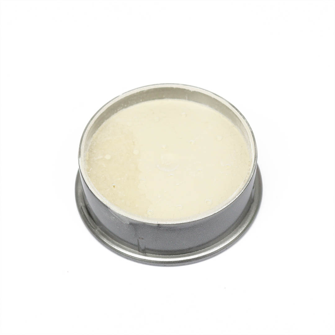 weiß Puder, www.makeupcoach.com