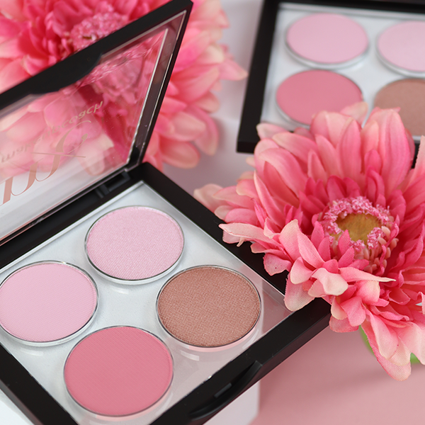 Palette Rosa 4 Farben - www.makeupcoach.com