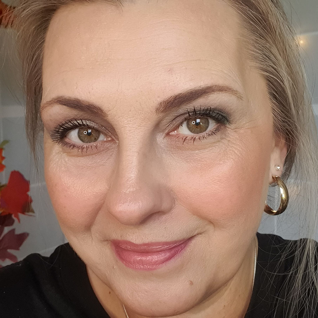 Heller Lidschatten Glitzereffekt, www.makeupcoach.com