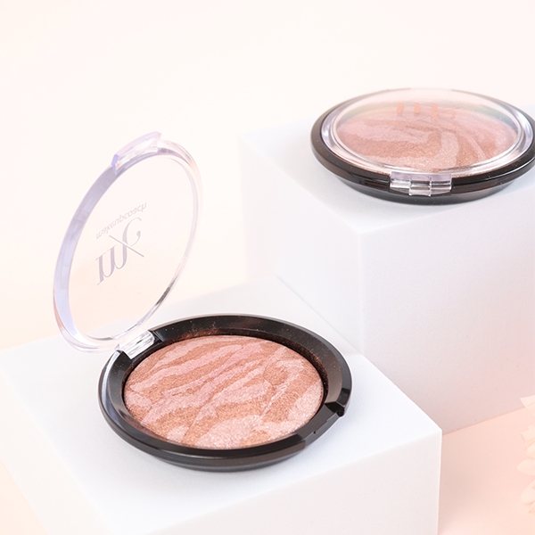 Glitzer Highlighter, www.makeupcoach.com