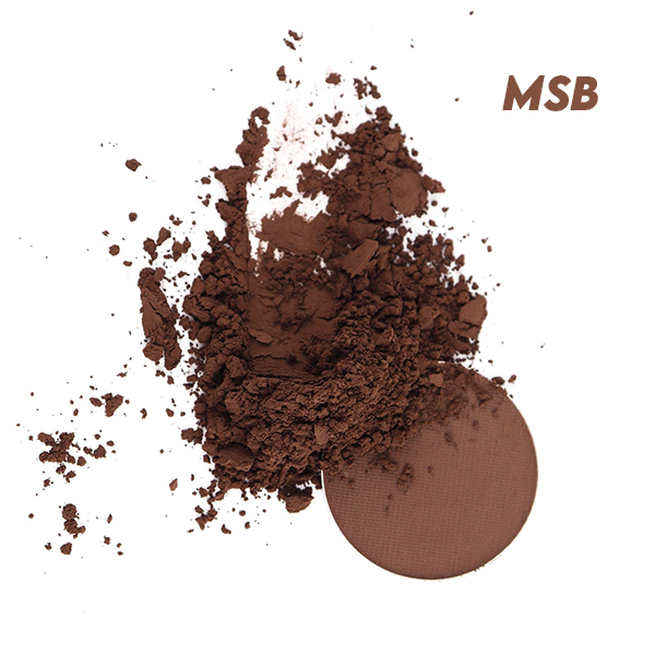 Matter Lidschatten zum Ausschattieren der Lidfalte, www.makeupcoach.com