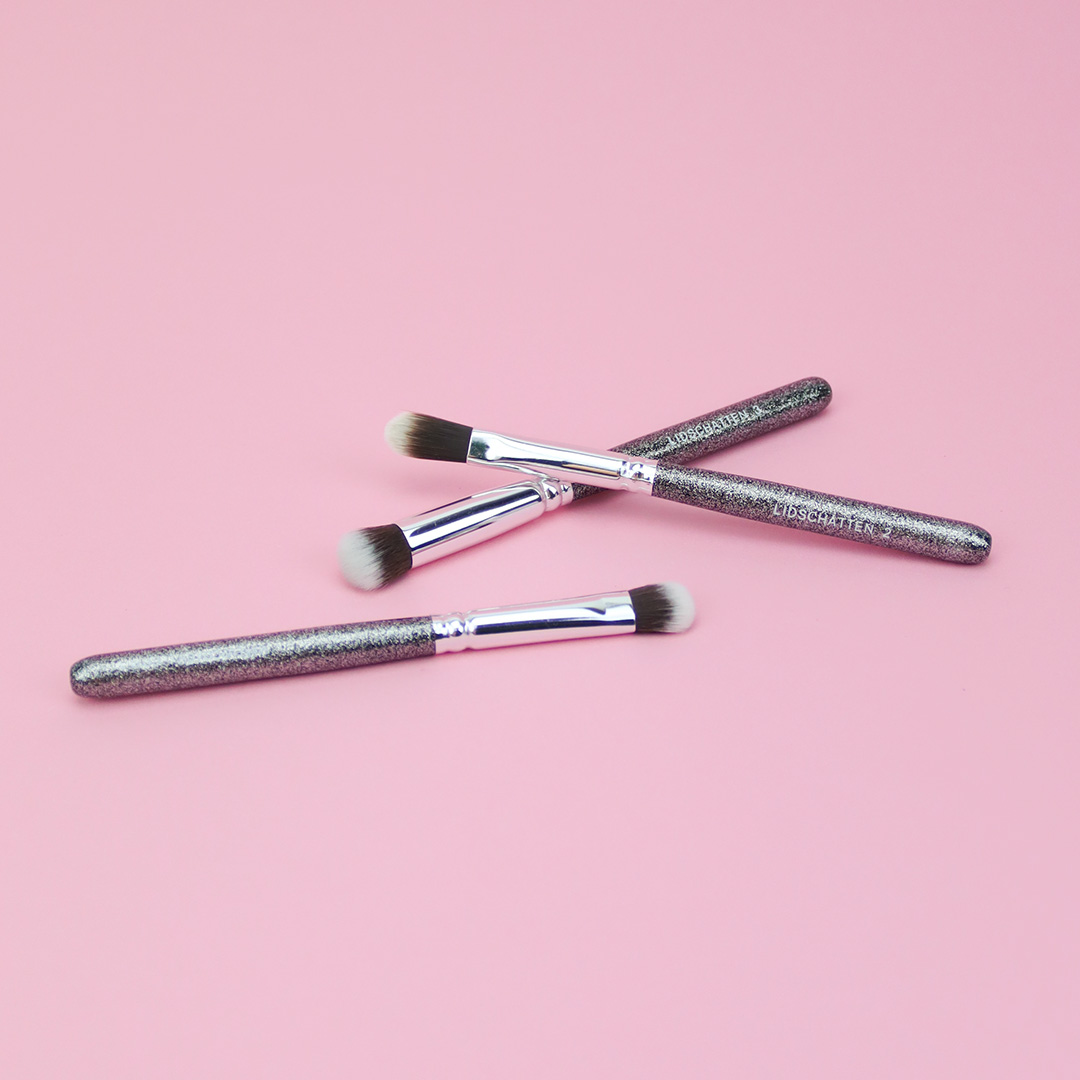 Lidschattenpinsel Glitzer, www.makeupcoach.com