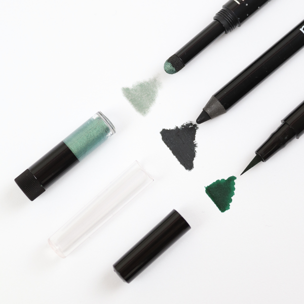 Filzliner mit Smokeliner und Brightliner, www.makeupcoach.com